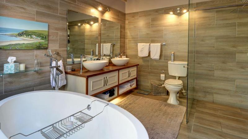 5 Bedroom Property for Sale in Greyton Western Cape
